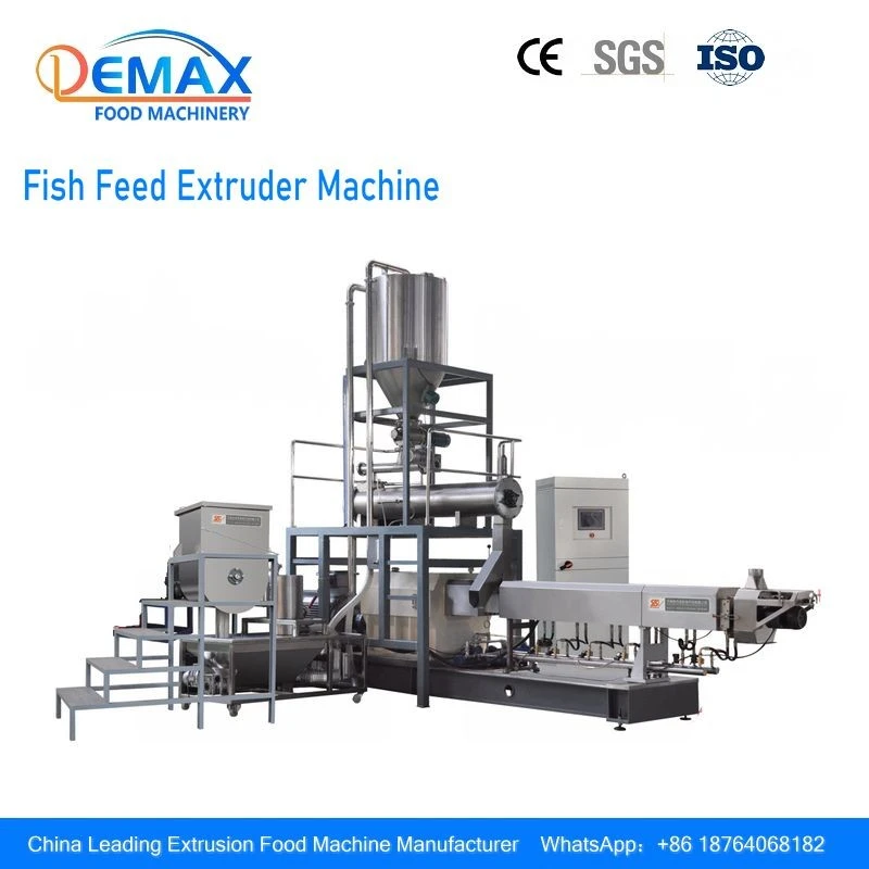 Fish feed extruding machine